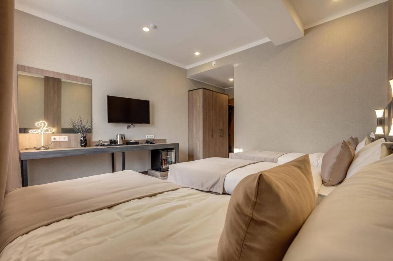 Sara Boutique Hotel Bisjkek Buitenkant foto